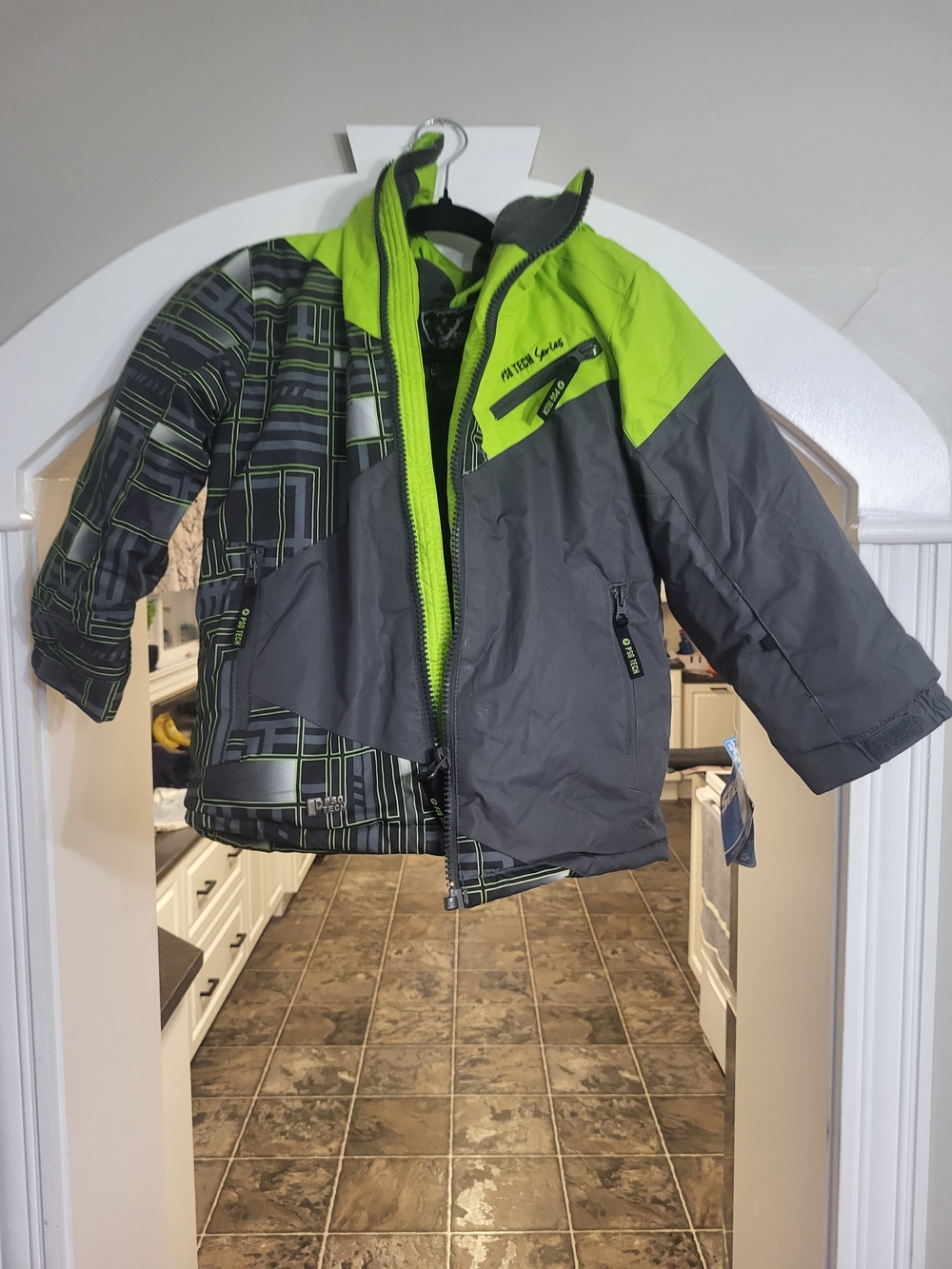 Element Boys' Neon Green & Gray Puffer Jacket - Picture 2 of 5